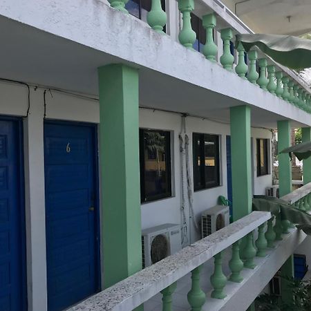 Hotel Restaurante Thomas Boca Chica Exterior foto
