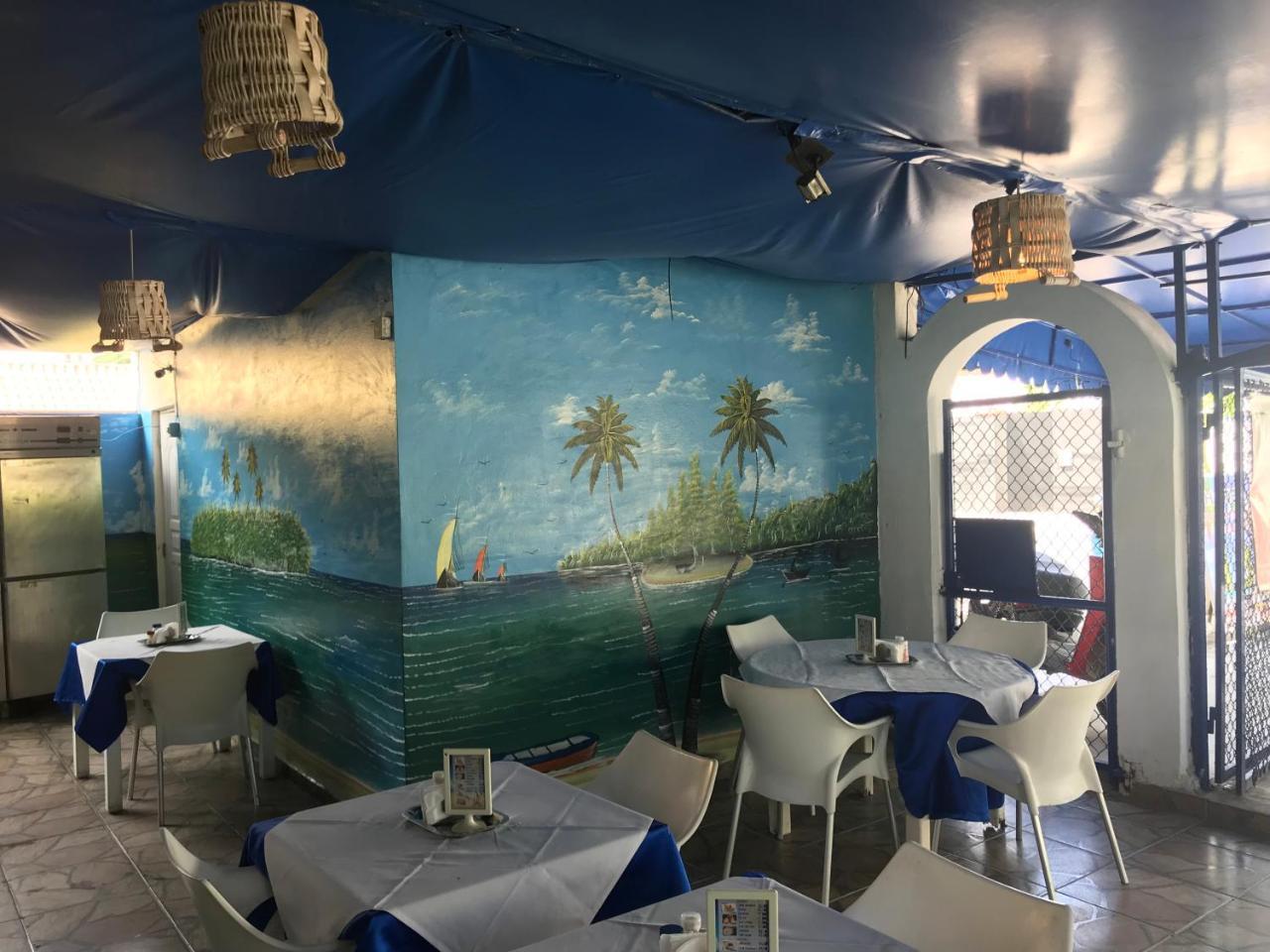 Hotel Restaurante Thomas Boca Chica Exterior foto